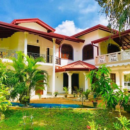 Green Edge Residences Дамбулла Экстерьер фото